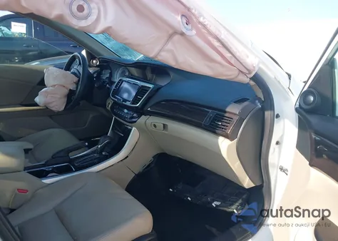 2016 Honda Accord Ex-L z USA, uszkodzony, nr VIN 1HGCR2F93GA231789